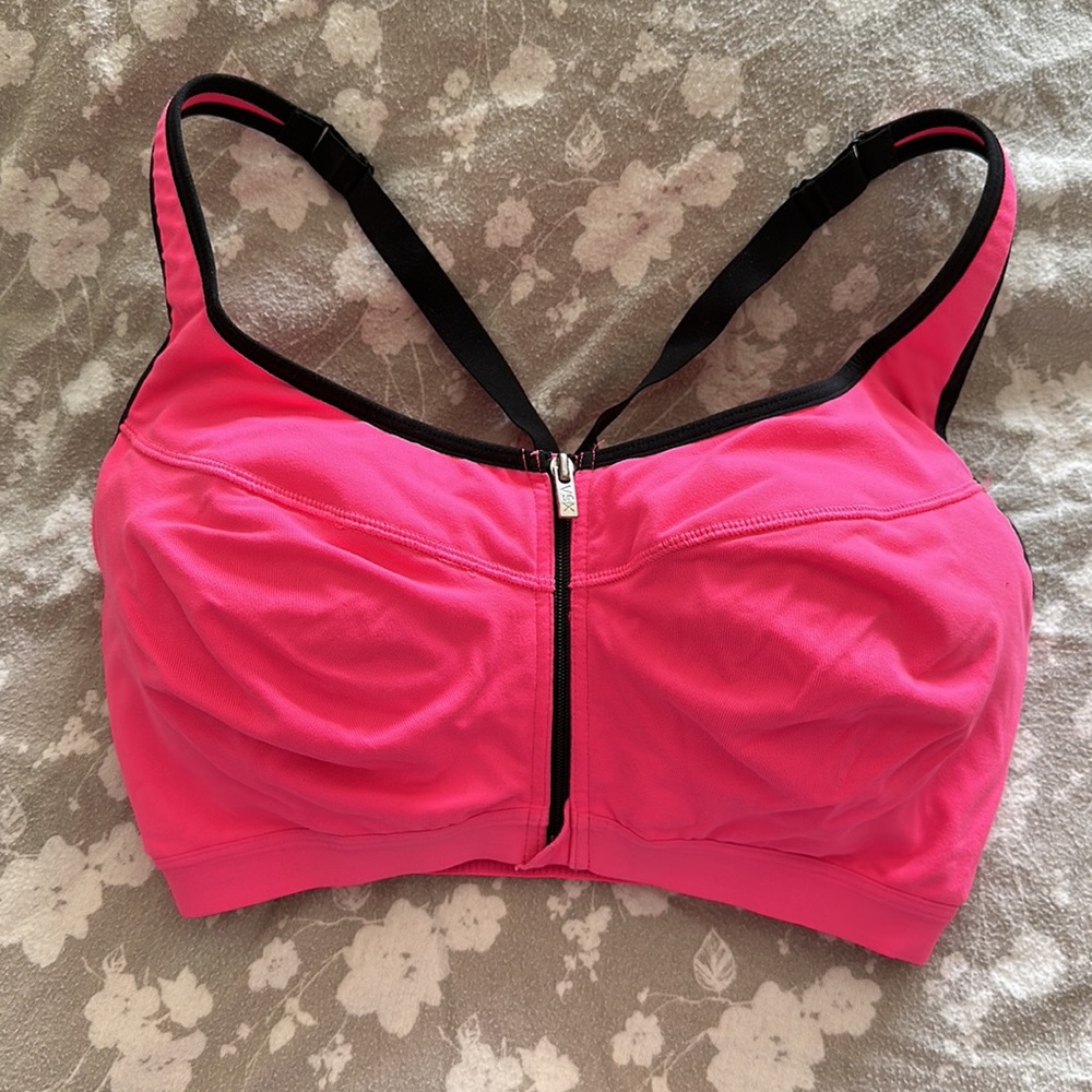 Victoria secret sports bra 34DDD